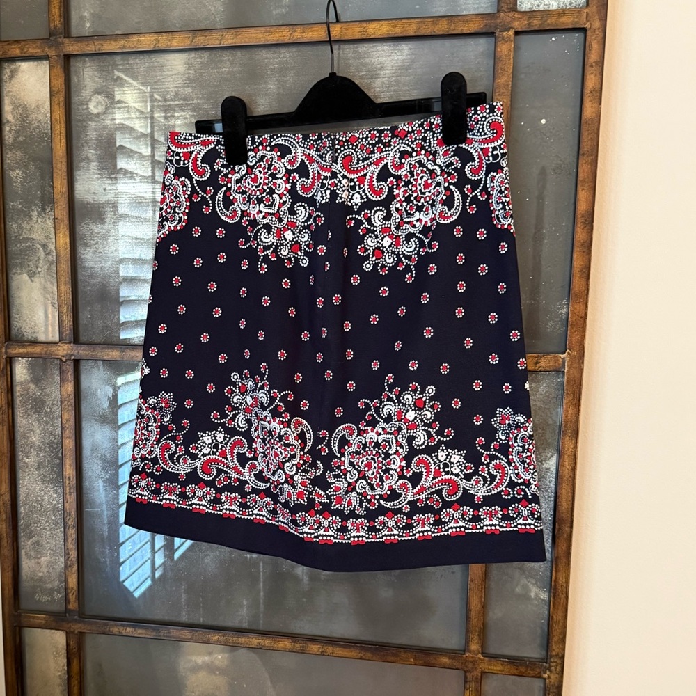 TALBOTS SKIRT - Picture 2 of 3